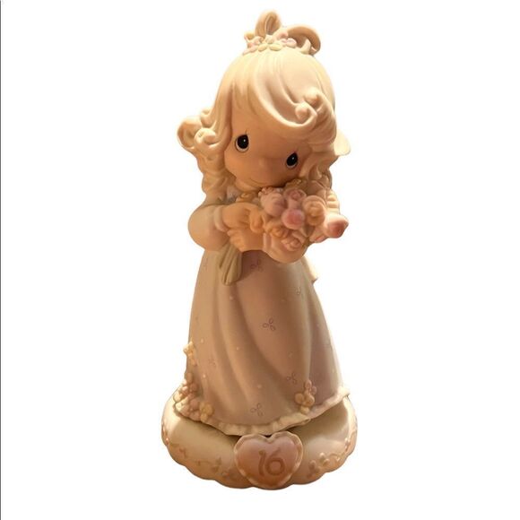 Precious Moments Growing In Grace Age 16 Figurine Girl holding Bouquet of Flowe - Picture 1 of 6